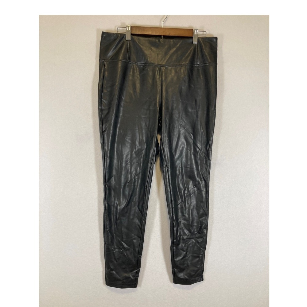 Edgy Laundry by Shelli Segal Women Large Black Faux Leather High Rise Leggings‎